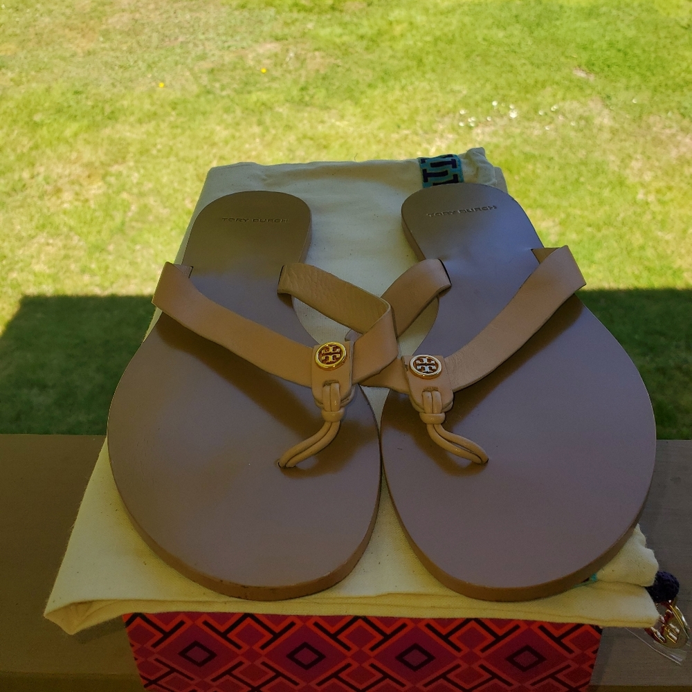 Tory Burch Vachetta 8.5 Manon Thong Leather Sandal